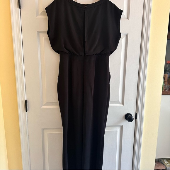 Eliza J Women's Black Jumpsuit with Cap Sleeve and Wide Leg - Picture 2 of 8